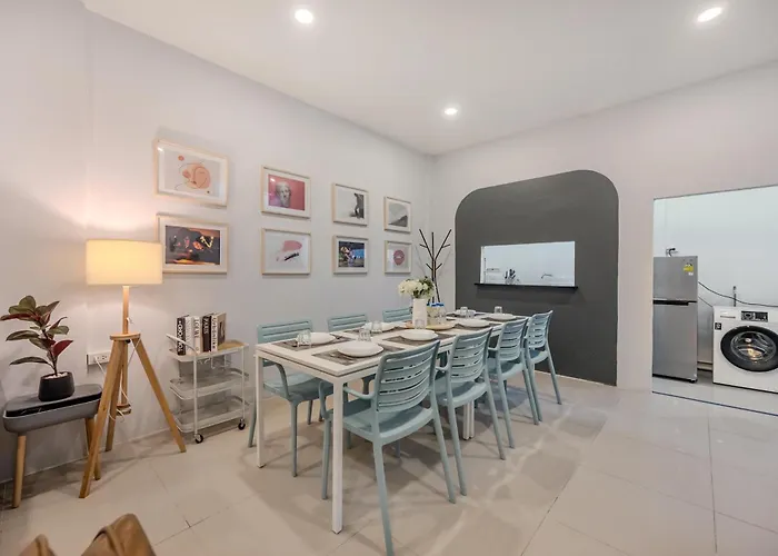 Spacious Haven Chatuchak Market 5br 10 Sleeps Rb1 Bangkok