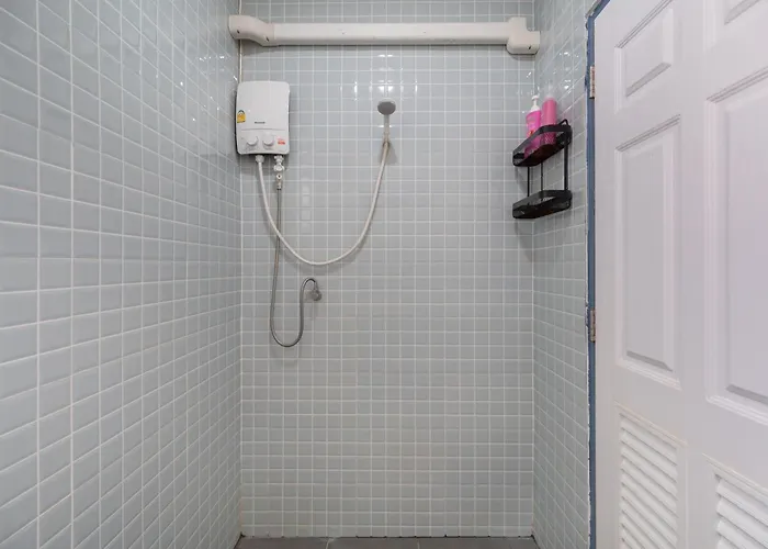 Spacious Haven Chatuchak Market 5br 10 Sleeps Rb1