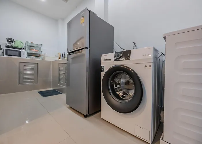 Spacious Haven Chatuchak Market 5br 10 Sleeps Rb1 Holiday home Bangkok