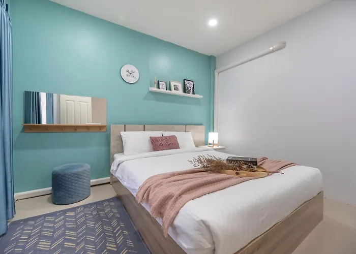Spacious Haven Chatuchak Market 5br 10 Sleeps Rb1