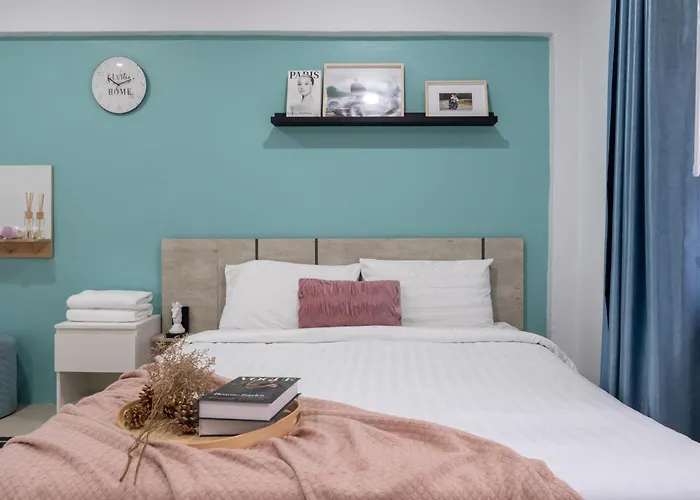Spacious Haven Chatuchak Market 5br 10 Sleeps Rb1 Holiday home Bangkok